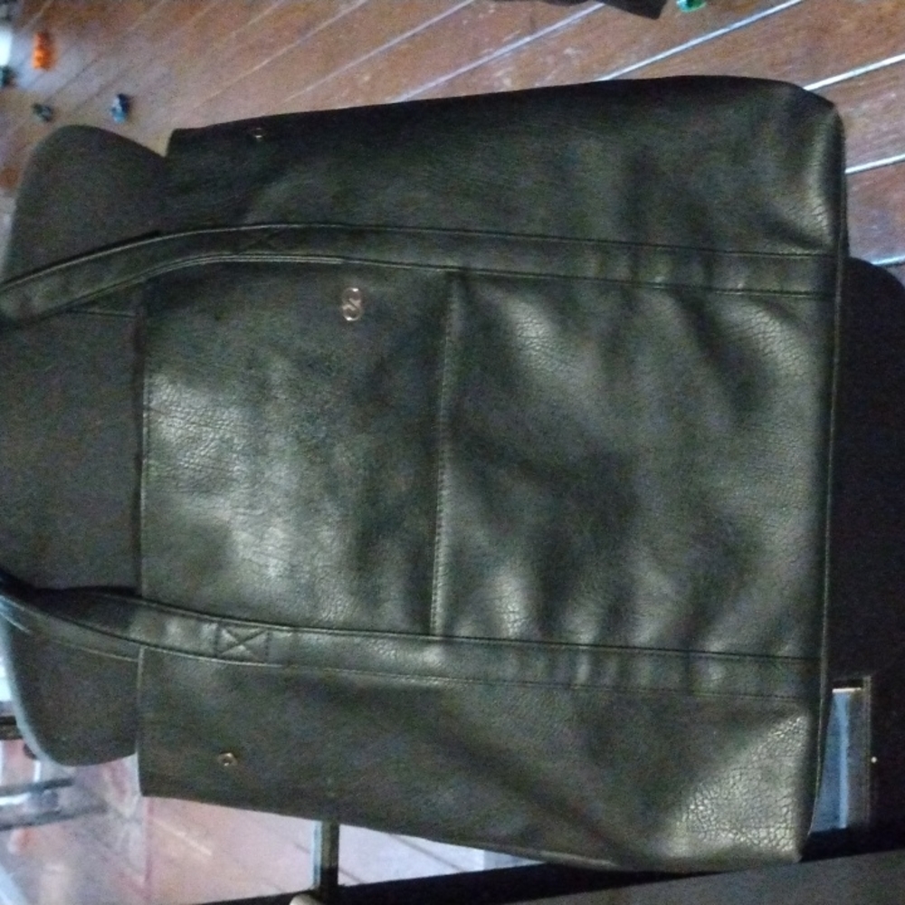 Calia by Carrie Underwood large purse